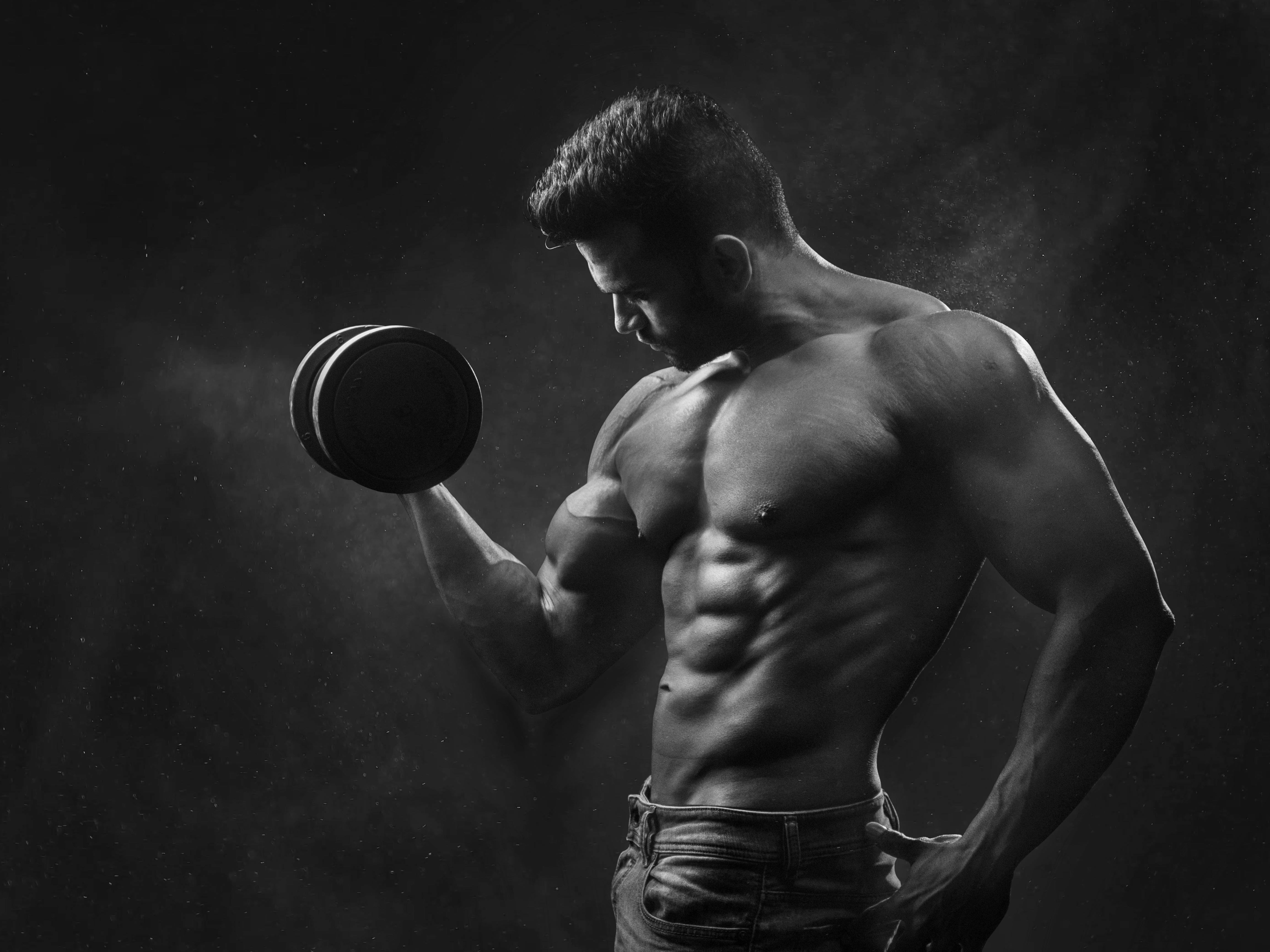 Suplementos Esenciales para Aumentar el Volumen Muscular